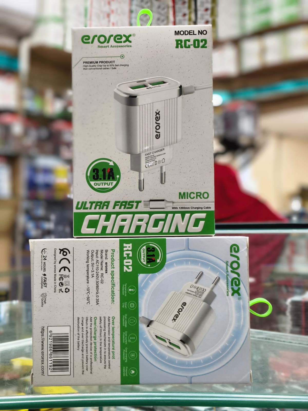 Erorex  PD Fast Charger 30W Dual Port USB and Type C Adapter for Android and iOS