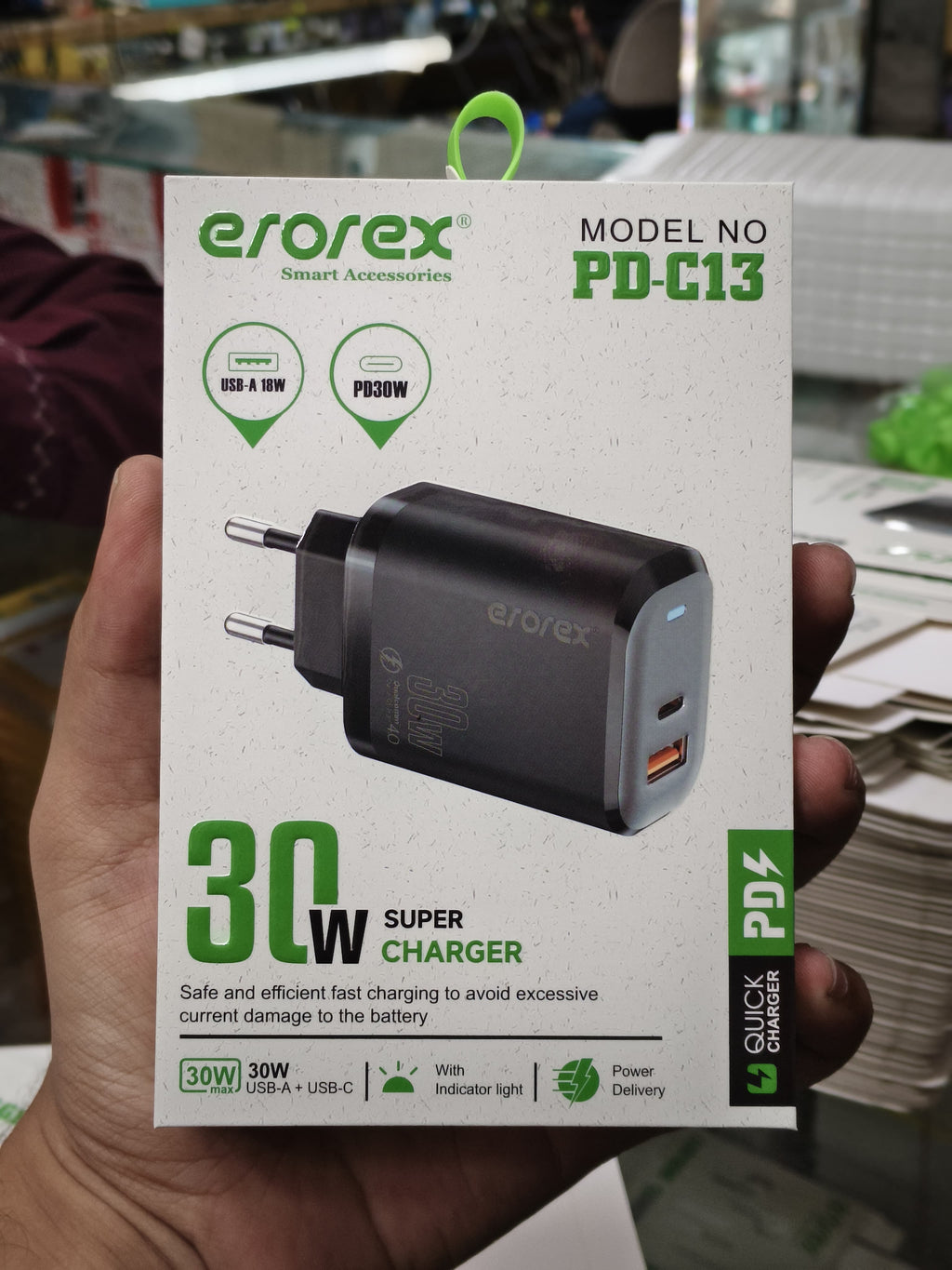 Erorex  PD Fast Charger 30W Dual Port USB and Type C Adapter for Android and iOS